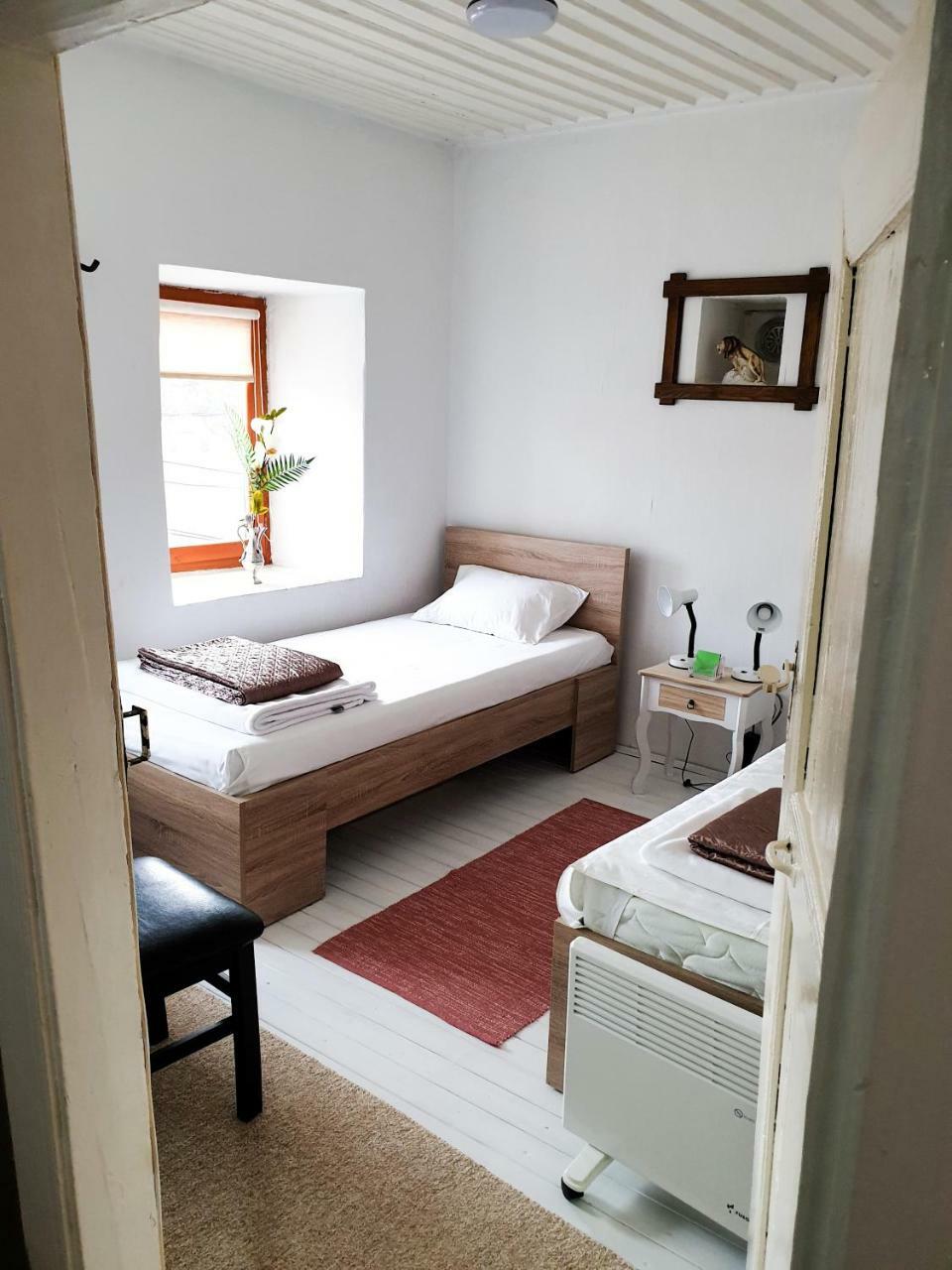Kulla Dula Guesthouse Gjakova Exterior foto